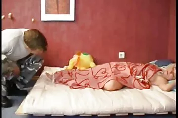 Mesterséges lélegeztetés. amatör pornó