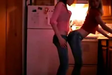 Behatolási óra. amatőr sex video